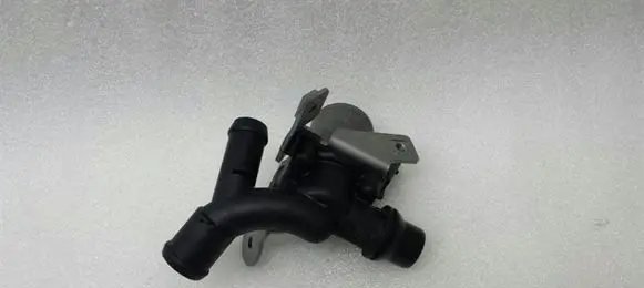 Mercedes-Benz E W212 Coolant heater control valve A6512000431