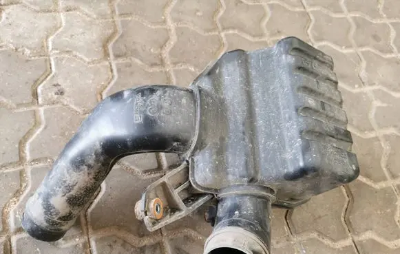 Honda Civic Vacuum air tank RES21