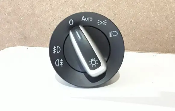 Volkswagen Caddy Light switch 3C8941431A
