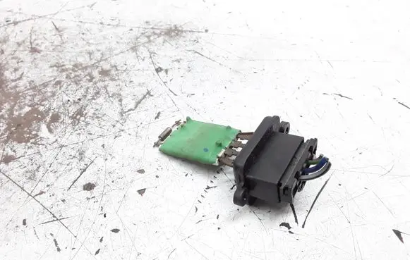 Fiat Panda II Heater blower motor/fan resistor