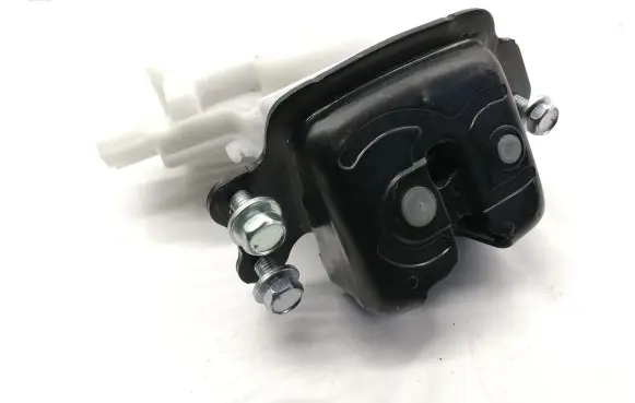 Toyota Yaris Cross Tailgate/trunk/boot lock/catch/latch