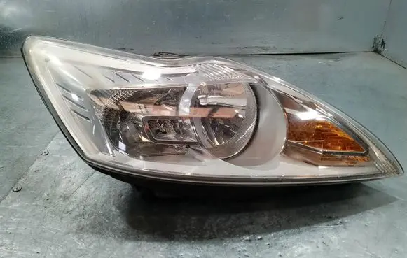 Ford Focus Headlight/headlamp 8M51-13W029-AD