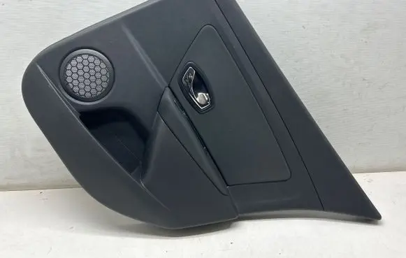 Renault Megane III Rear door card panel trim 829A05958R 156049051 10284297