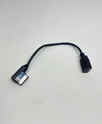 Volkswagen Golf VI USB socket connector 5N0035558 5109