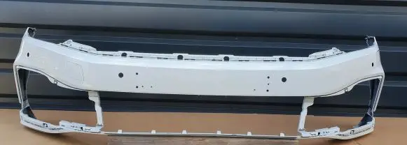 Volkswagen PASSAT B8 Front bumper 3G0807221G