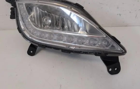 Hyundai i30 LED Daytime headlight 92202