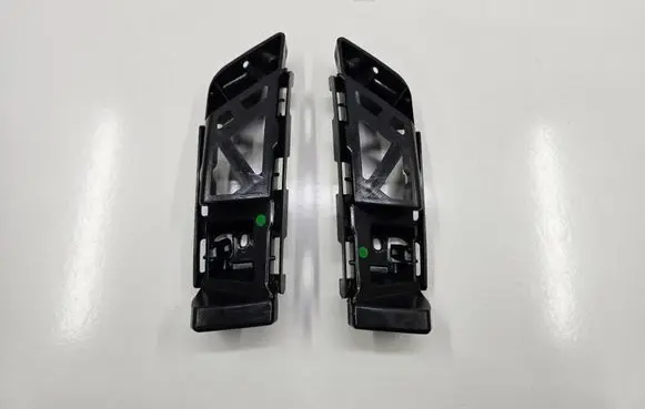 Mercedes-Benz S W222 Rear bumper mounting bracket A2228851521