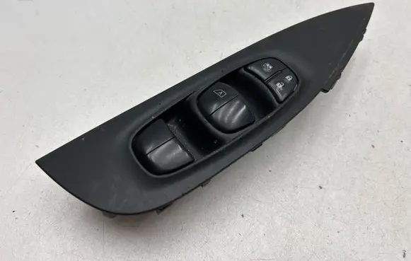 Nissan Qashqai Electric window control switch 809614EH0AX