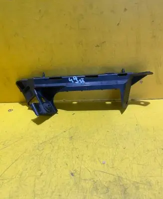 Seat Ibiza IV (6J,6P) Front bumper mounting bracket 6J0807184