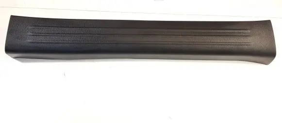 Mazda CX-5 II Front sill trim cover KB7W68720