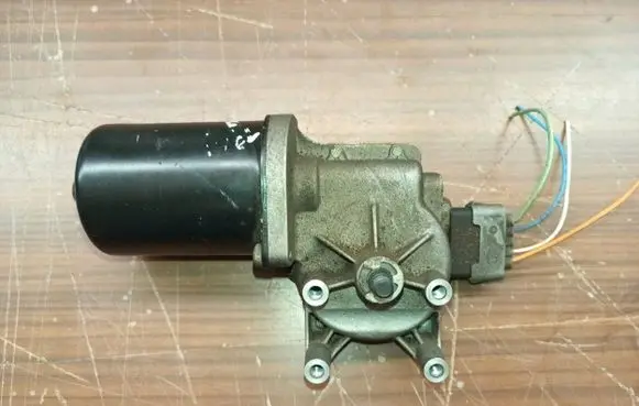 Peugeot Expert Wiper motor 1400456580