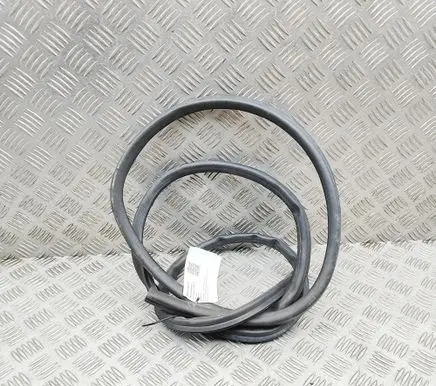 BMW 5 F10 F11 Engine compartment rubber 7019779