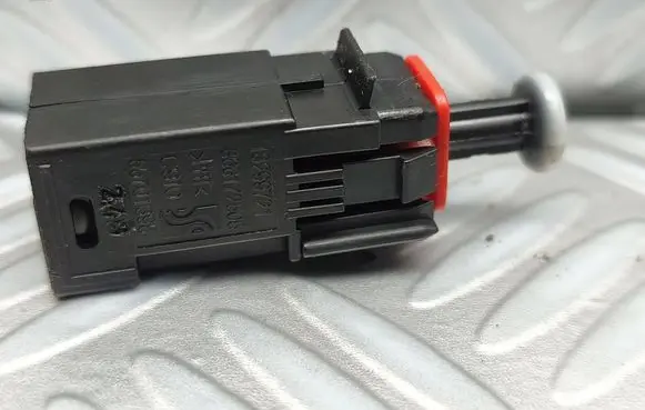 Opel Meriva B Brake pedal sensor switch 13299721 366172505 55701395