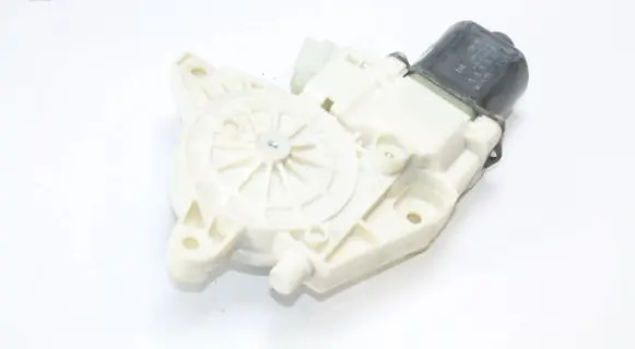 Mercedes-Benz B W246 W242 Front door window regulator motor A2469065200