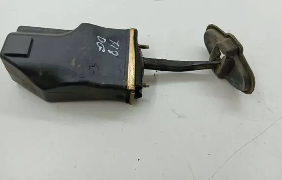 Chrysler PT Cruiser Rear door check strap stopper