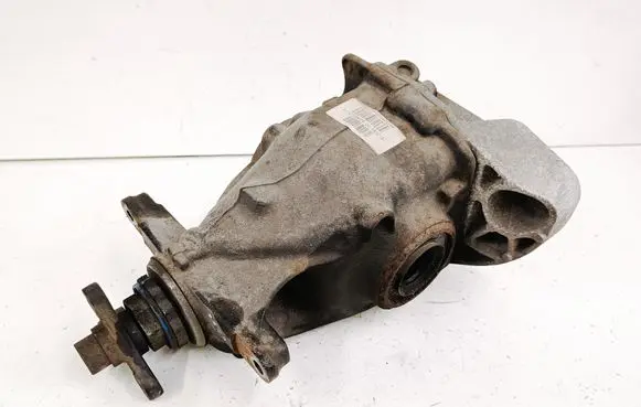 BMW 3 F30 F35 F31 Rear differential 7612164 7514992