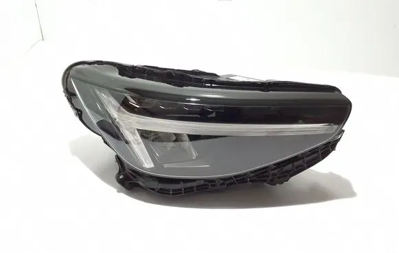 Volvo XC40 Headlight/headlamp 32420420