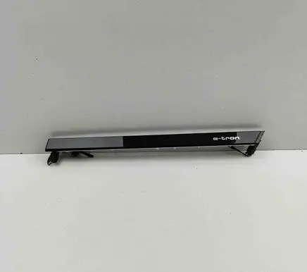 Audi Q8 Dashboard glove box trim 4KR857186A