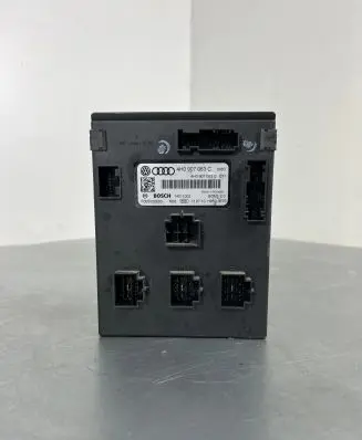 Volkswagen Touareg II Comfort/convenience module 4H0907063C