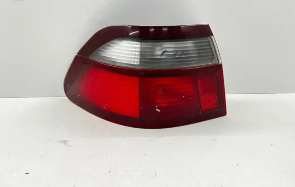 Mazda 626 Rear/tail lights 22061827