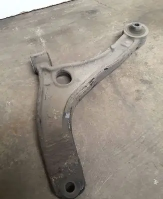 Renault Master III Front lower control arm/wishbone