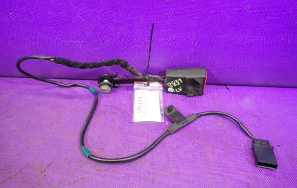 Fiat Bravo Front seatbelt buckle 34018401