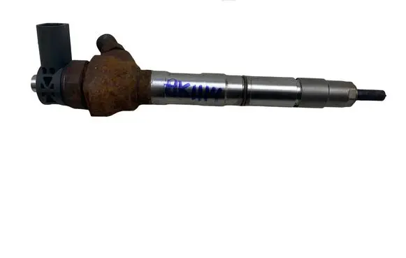Audi A6 S6 C7 4G Fuel injector 04L130277AE