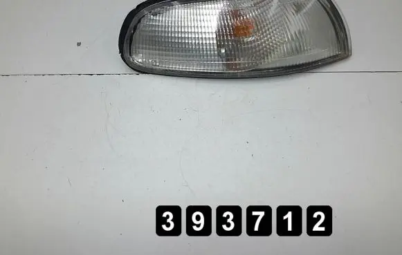 Mazda 626 Front indicator light