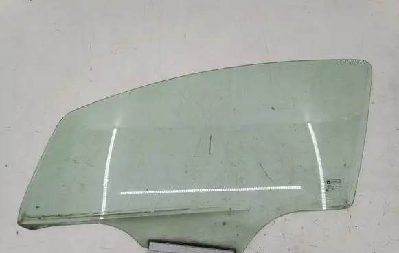 Opel Corsa D Front door window glass four-door