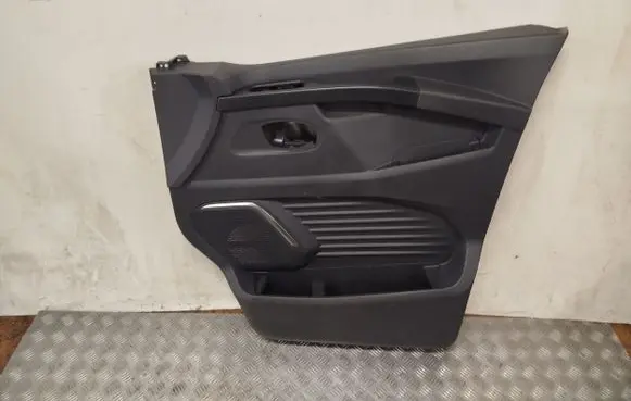 Front door card panel trim