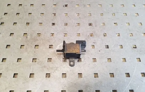 Audi A2 Vacuum valve 028906283F 72189500