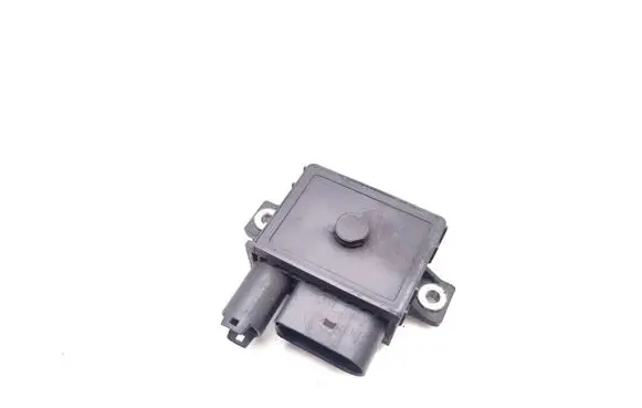 BMW 3 E90 E91 Glow plug pre-heat relay 7801200 0522120101 780120002