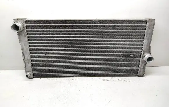 BMW 5 F10 F11 Coolant radiator 8509176 17118509176