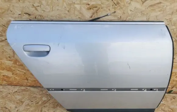 Audi A6 S6 C5 4B Rear door