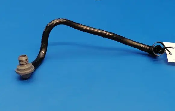 BMW X4 F26 Vacuum line/pipe/hose 760102105
