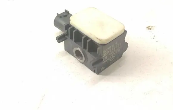 Mercedes-Benz GL X164 Airbag deployment crash/impact sensor 0038202826 A0038202826