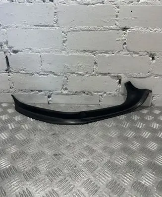 Mercedes-Benz C W205 Rain gutter A2056901041