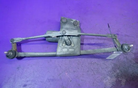 Ford Fiesta Front wiper linkage and motor