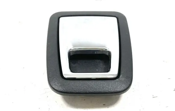 Volvo XC90 Tie down hook / loop 31462873 9928010022