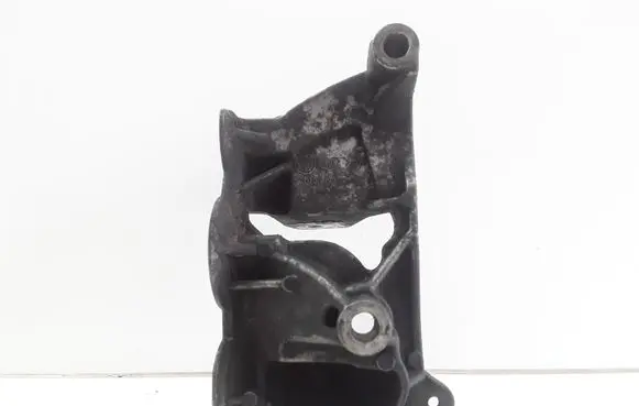 Volkswagen Transporter - Caravelle T5 Engine mounting bracket 070199343B