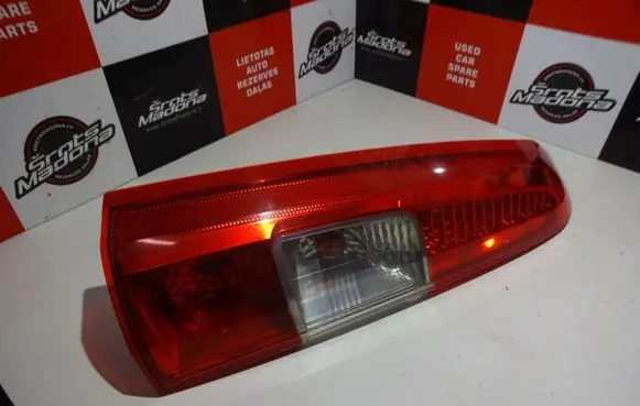 Volvo V70 Rear/tail lights 30643330