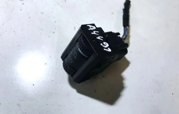 Volkswagen Cross Polo Headlight level height control switch 6r0941333