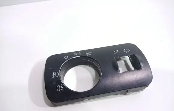 Seat Ibiza II (6k) Light switch