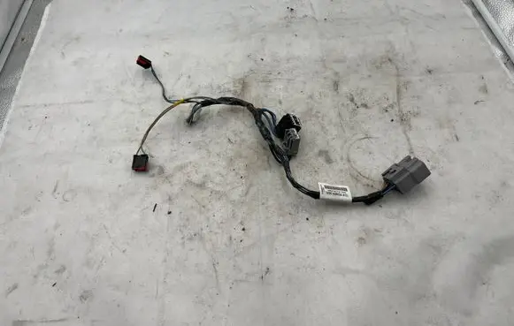 Dodge Grand Caravan Cooling fan wiring W6872001