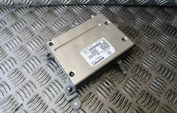 Mercedes-Benz S W221 Bluetooth control unit module A2218708992 A2218703126