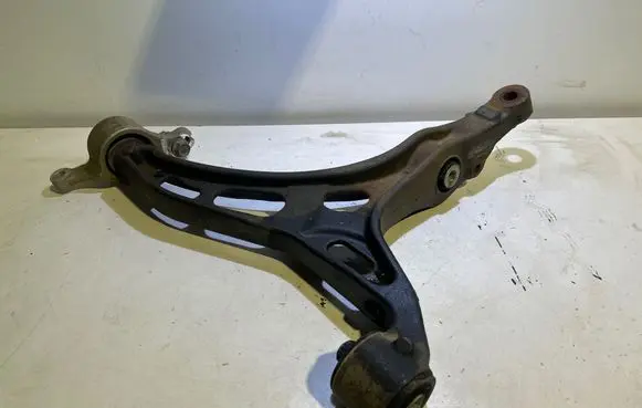 Jeep Grand Cherokee Front lower control arm/wishbone 68022605AD