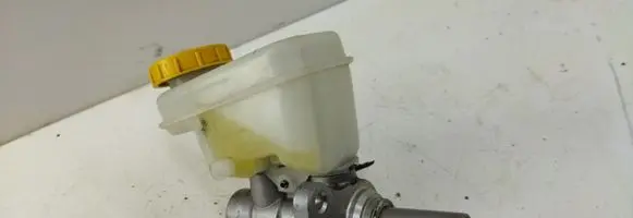 Subaru XV Master brake cylinder