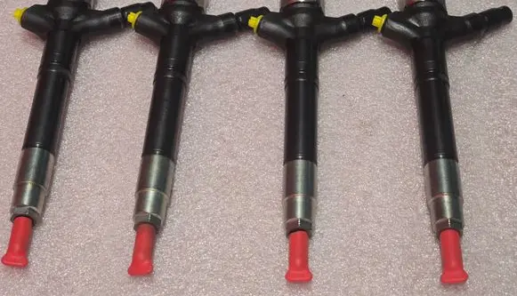 Toyota Corolla Verso AR10 Fuel injectors set 236700R170 09K08712 23670