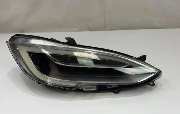 Tesla Model S Headlight/headlamp