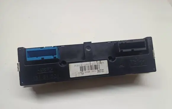 Opel Vectra C Climate control unit 13131021